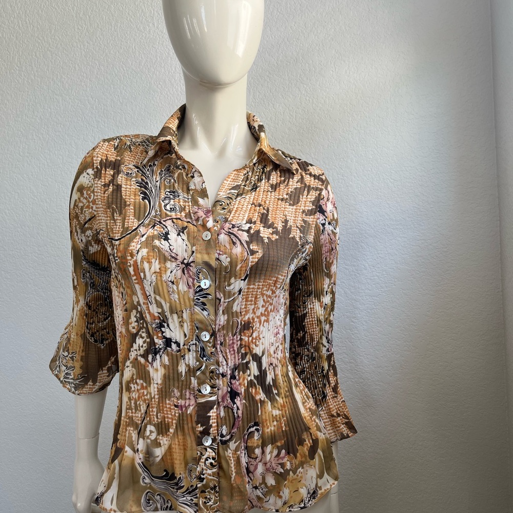Tan and Brown Notched Collar 3/4 Sleeve Button Down